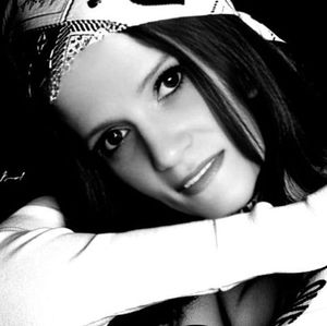 Meet your Posher, Lynn g